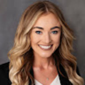 Meet your Posher, Molly